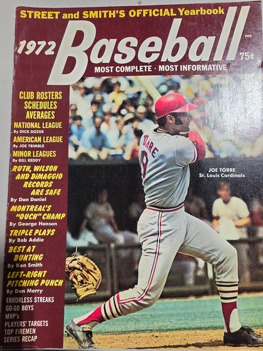 Street and Smith's Official Yearbook 1972 Baseball
