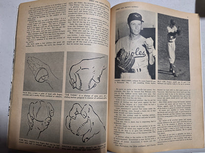 Street and Smith's Official Yearbook 1958 Baseball